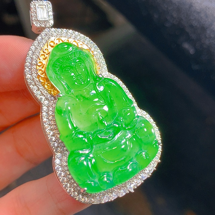 【闪购商品】翡翠颈饰未镶嵌翡翠