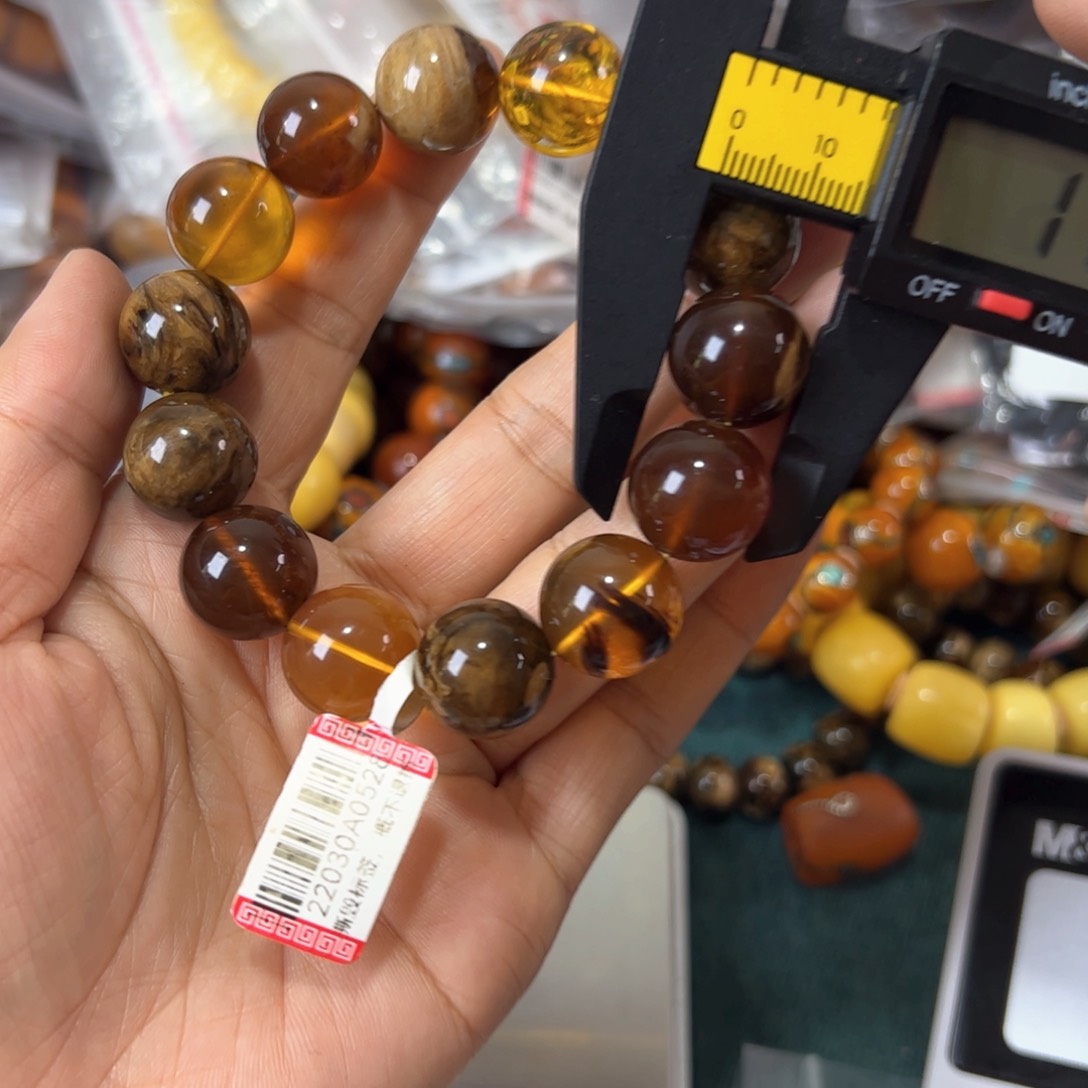 琥珀珠宝奇石未镶嵌410