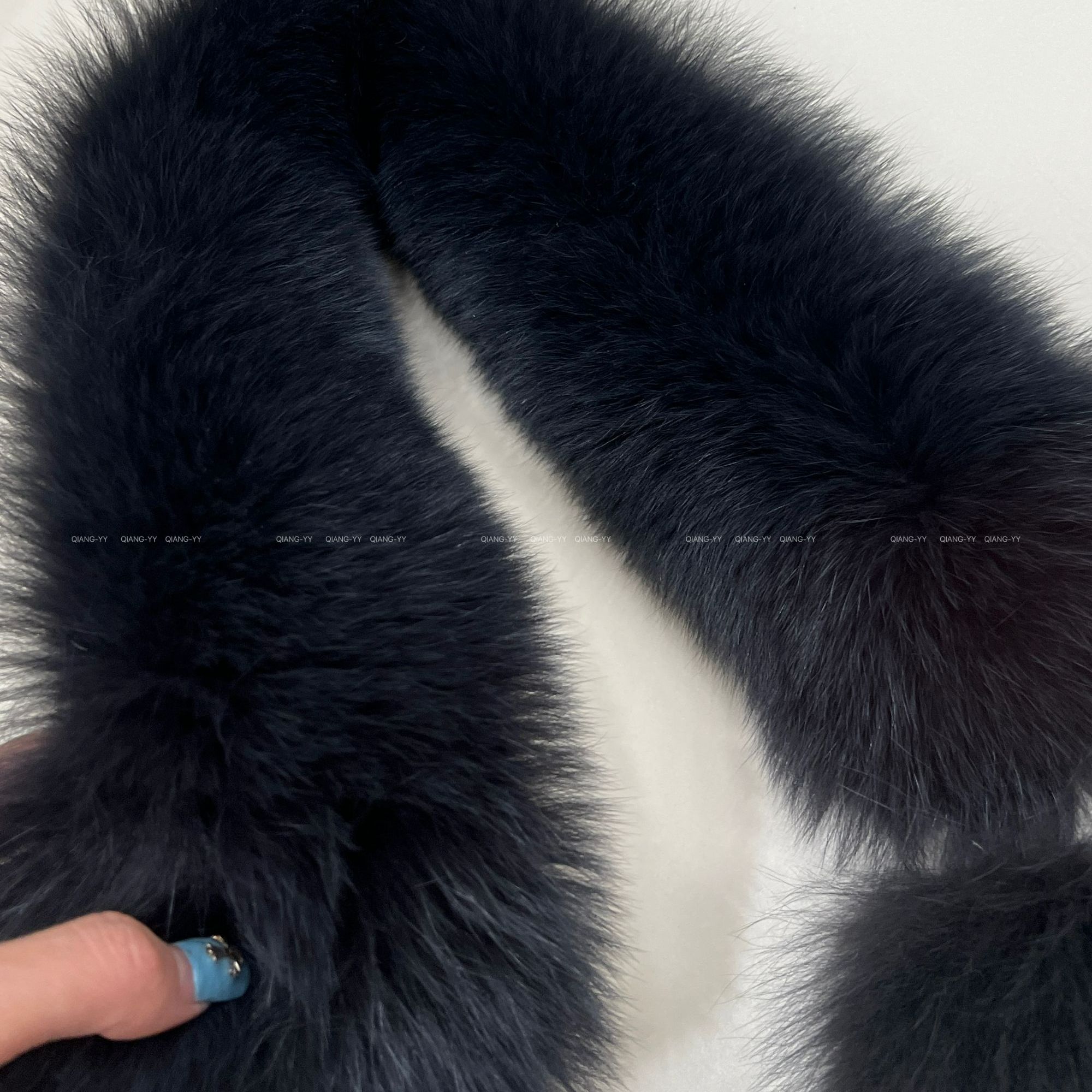 围巾男女通用厚款保暖极简风狐狸毛大毛领毛毛领女士303