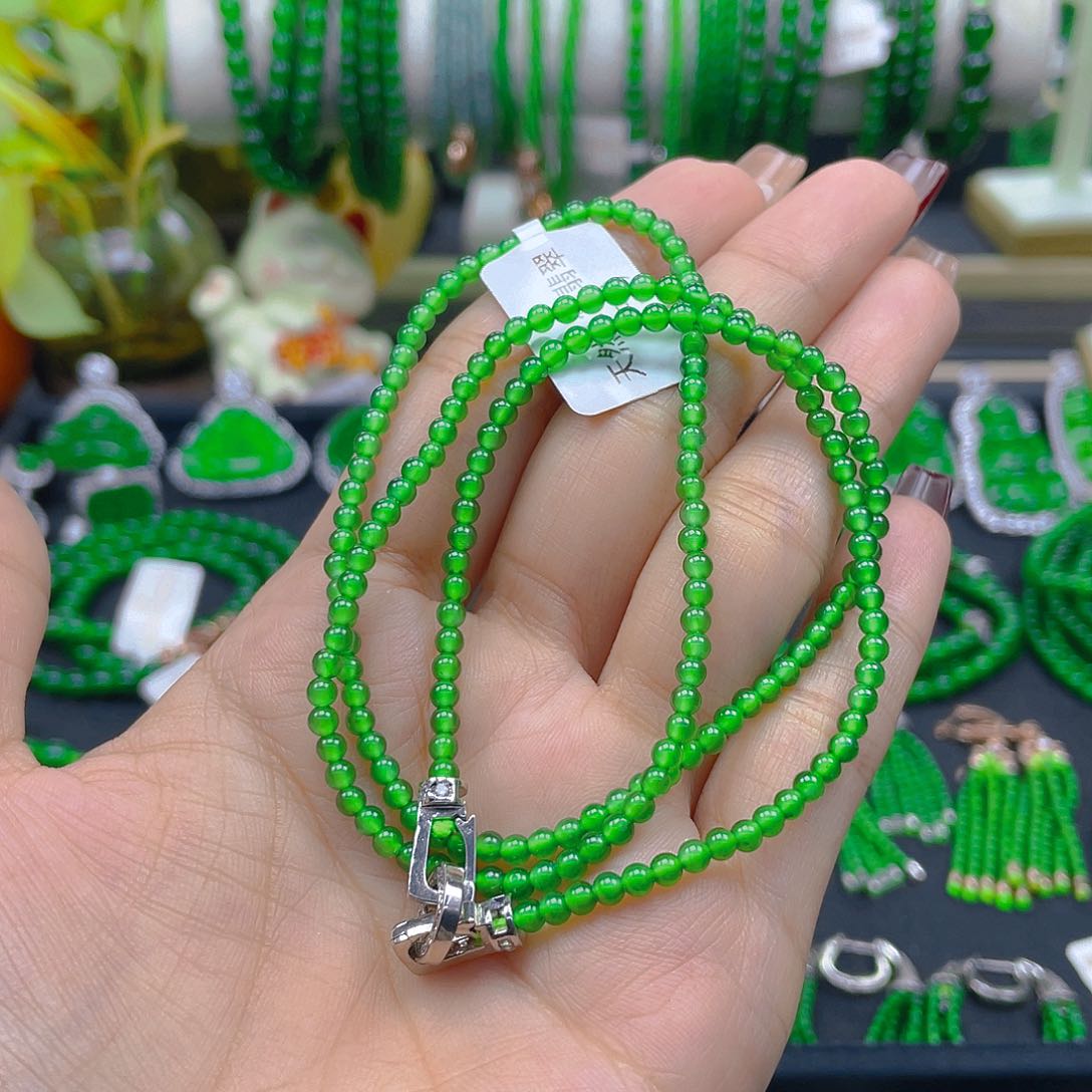 翡翠颈饰未镶嵌天然A货翡翠正阳绿项链3