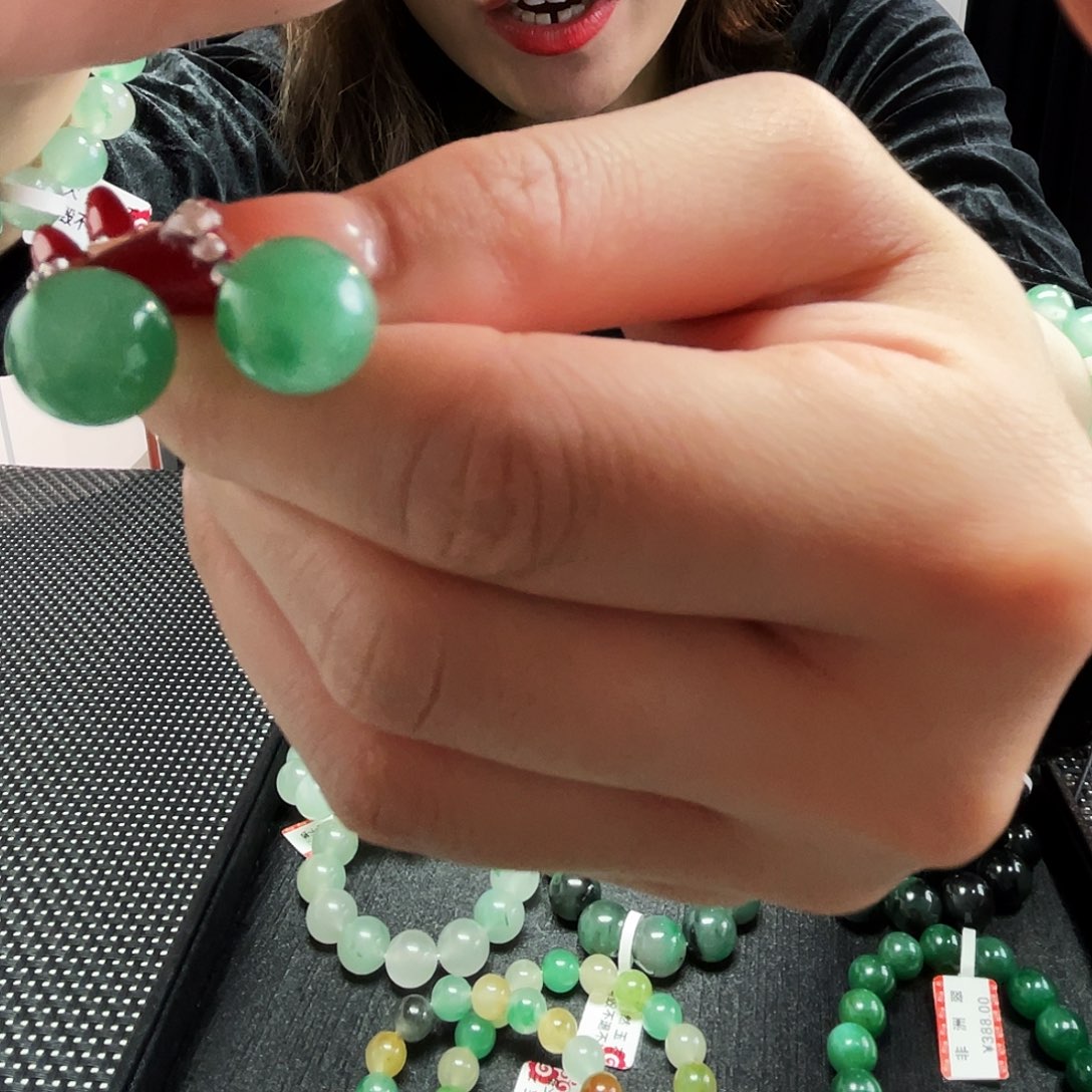 石英质玉（非洲翠）银S925镶嵌耳钉