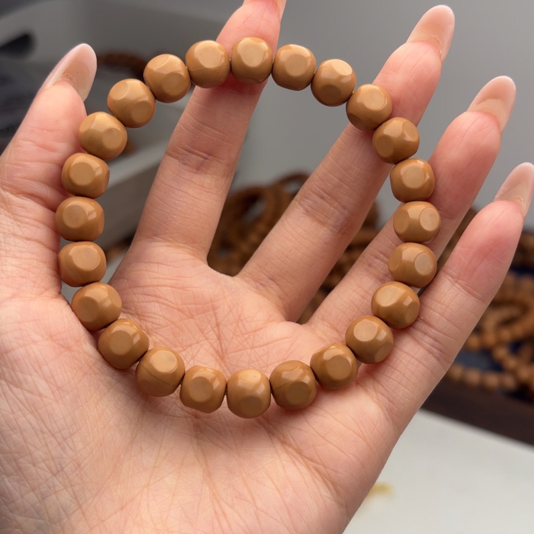 猴头核桃手串全品无暇库存微泛油福利六方8.8mm+配饰