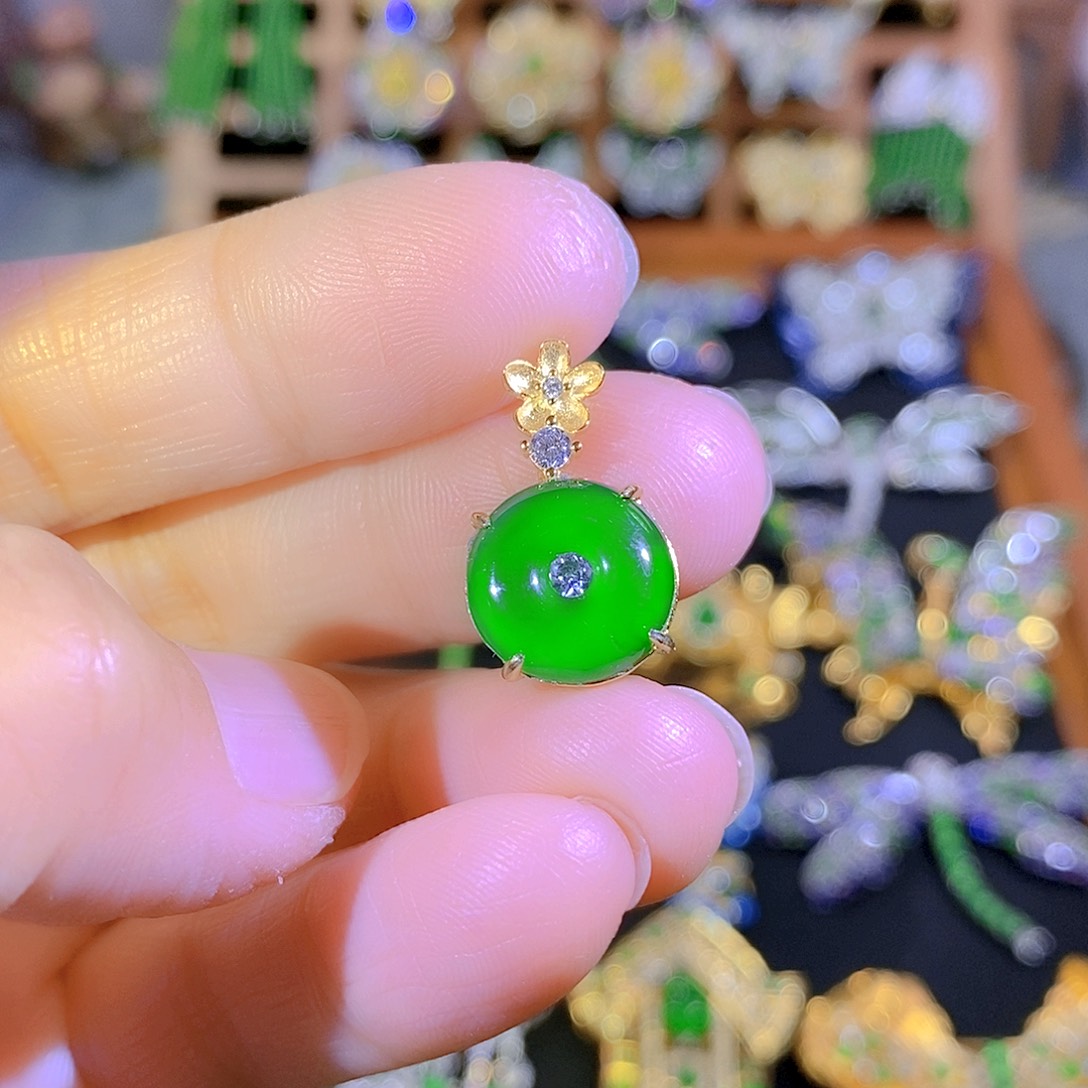 吊坠(不含链)银S925镶嵌翡翠