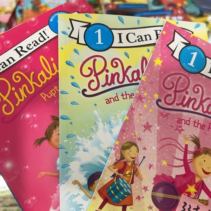 粉红控。  彩图33本