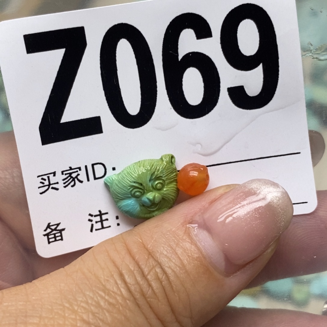 南红玛瑙配饰未镶嵌
