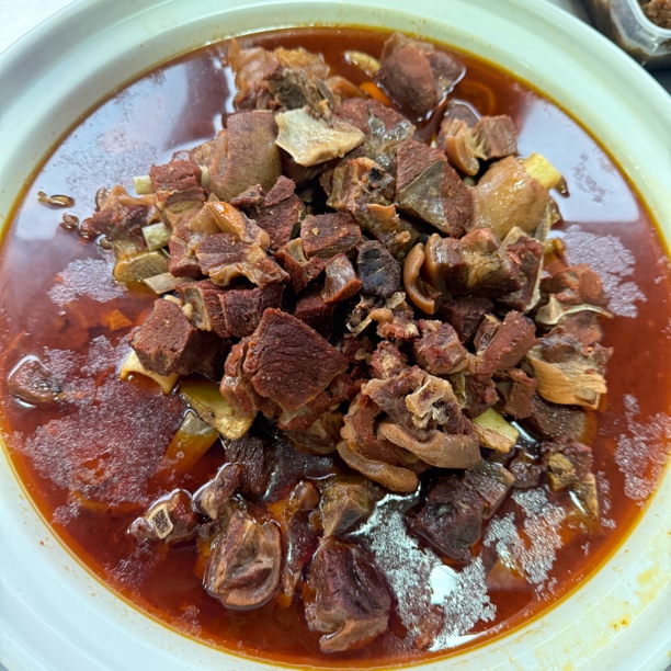 红烧波尔羊肉（带骨羊腿肉）