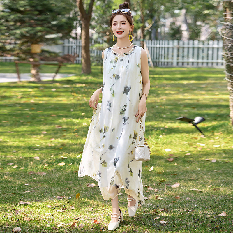 PINKWIN 2025夏季新款丝无袖花卉连衣裙女高级感度假长裙