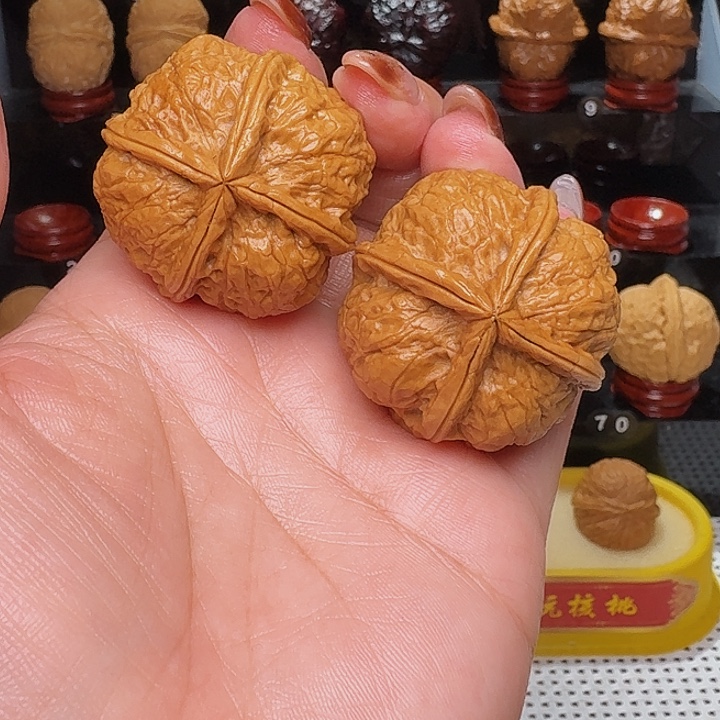 江***驿把件文玩核桃玉玺四棱888