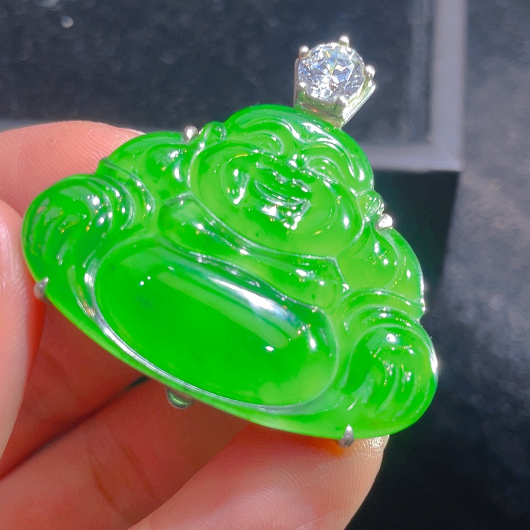 翡翠颈饰银S925镶嵌翡翠