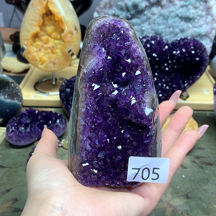 紫晶大型摆件（非配饰）未镶嵌