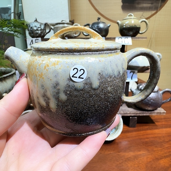 建水紫陶白泥柴烧壶微瑕