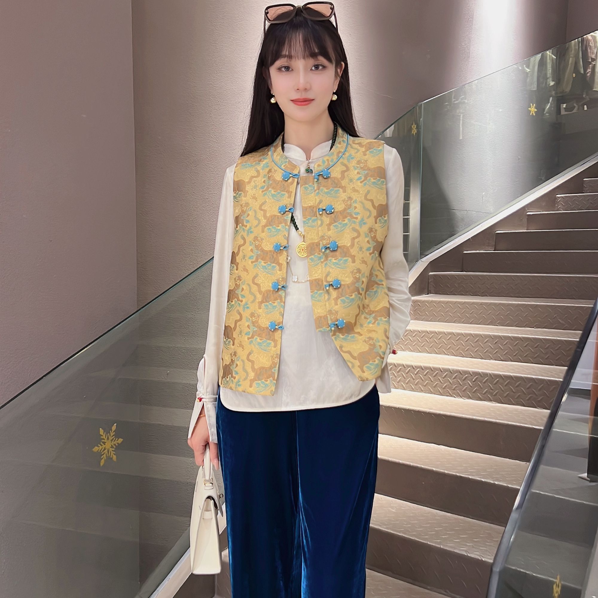 《佩佩定制》《虎镇五毒》时尚秋季百搭显瘦中国风重工织金马甲2565