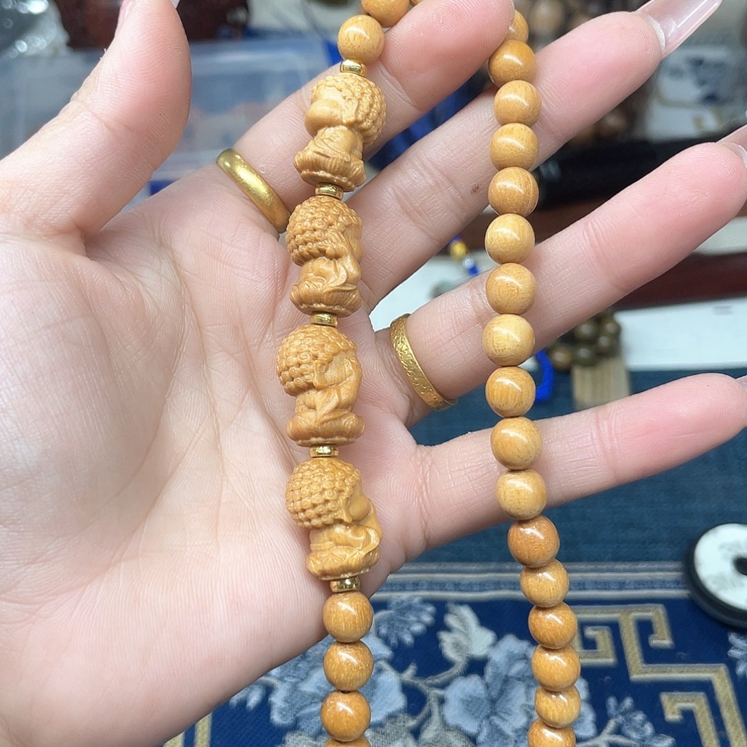 维腊木（绿檀）无事牌