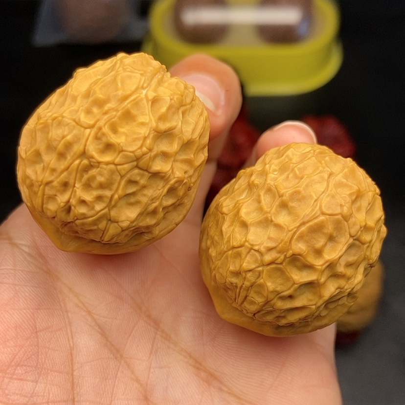 【闪购商品】把件文玩核桃39尺铁龙珠