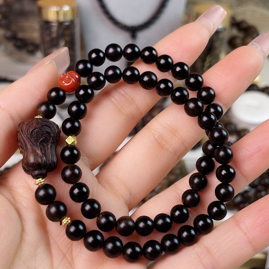 沉香手串越南顺化帝王紫棋玉化老料樱子满瘤疤0.6