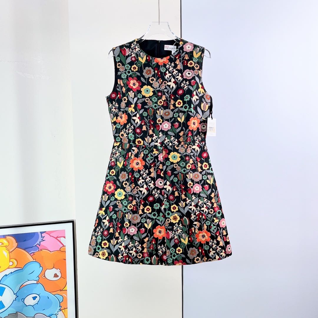 未使用 Valentino/华伦天奴 /无袖连衣裙 /42码/Xspr4705