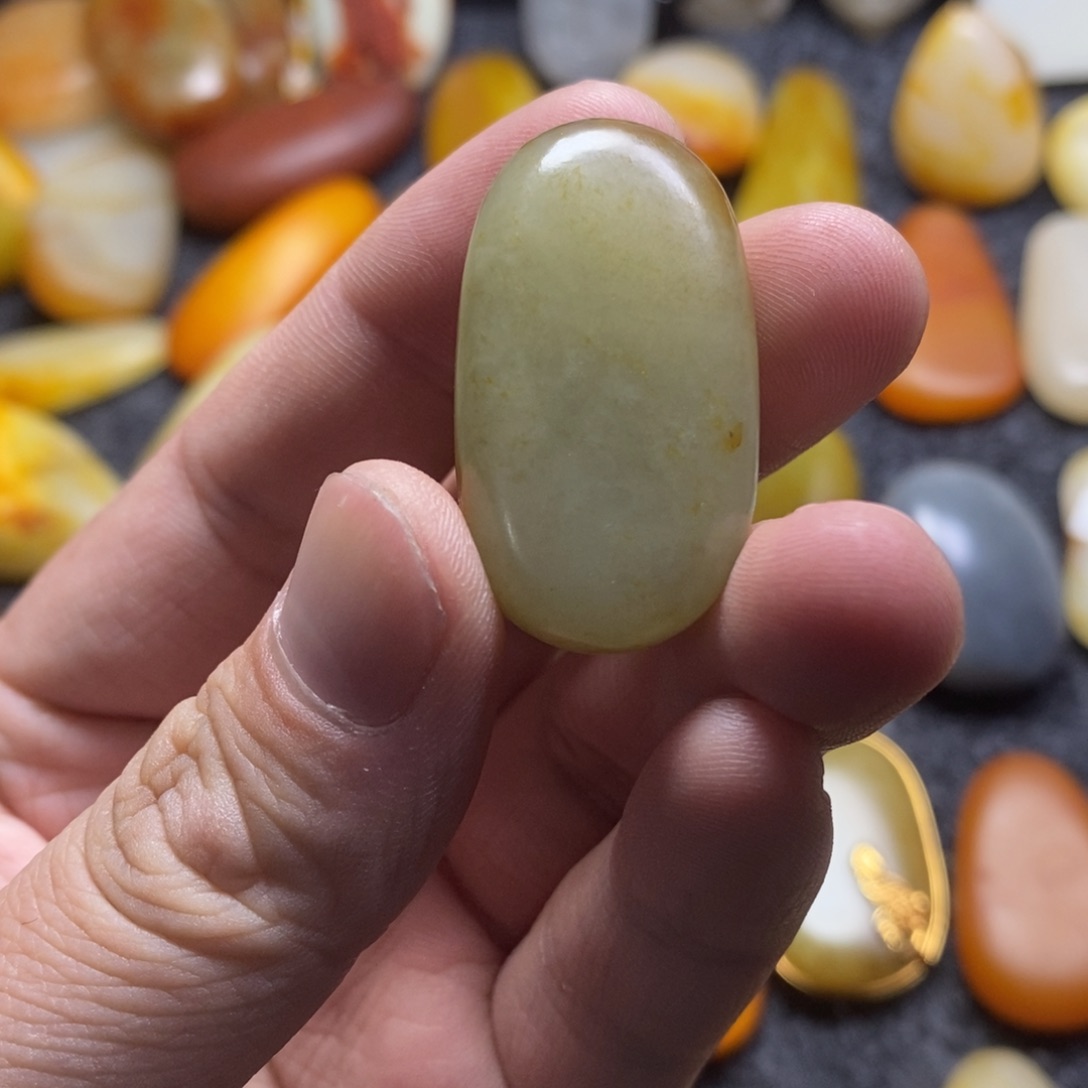 【闪购商品】和田玉颈饰未镶嵌