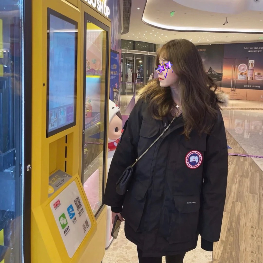 99新 CANADA GOOSE 001216远征系列冬季连帽涤纶羽绒服外套s码