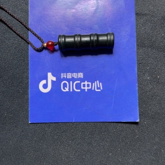 和田玉颈饰未镶嵌上*飞