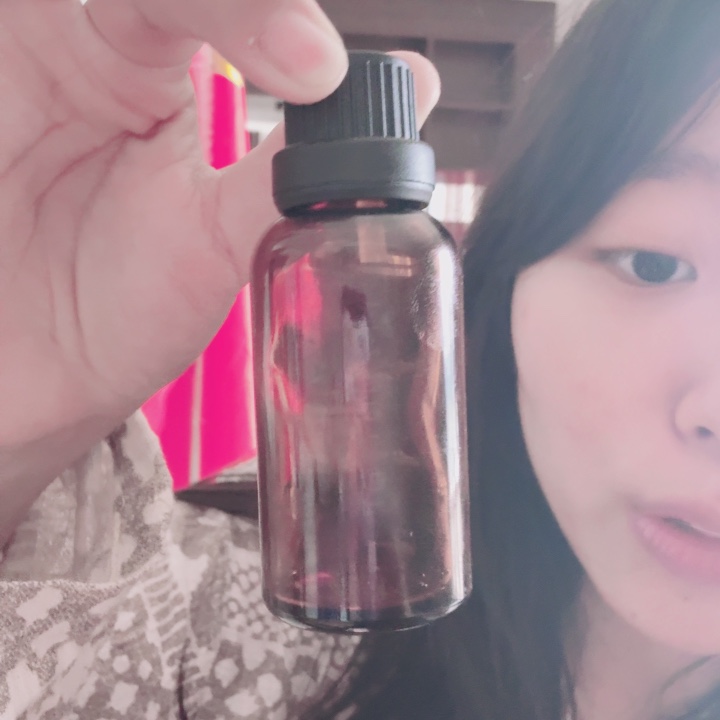 富硒莓花青素精油500ml