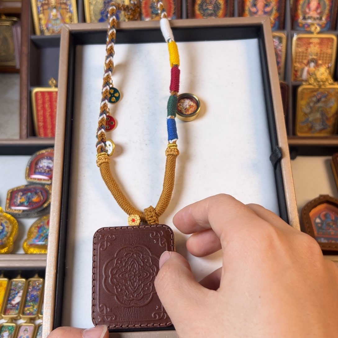 吊坠゛***এ立体擦擦文殊➕九尾