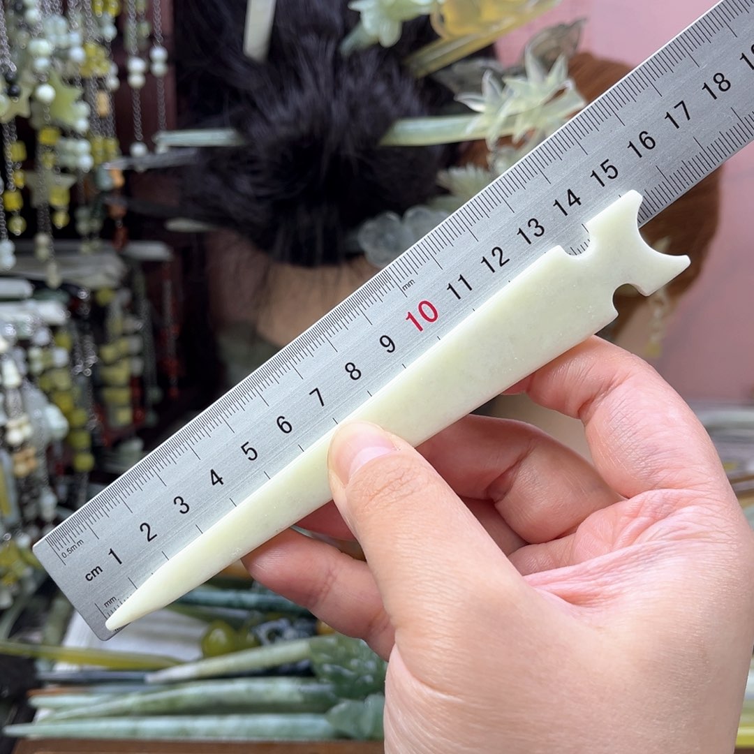 蛇纹石玉发饰未镶嵌默认微瑕岫玉发簪