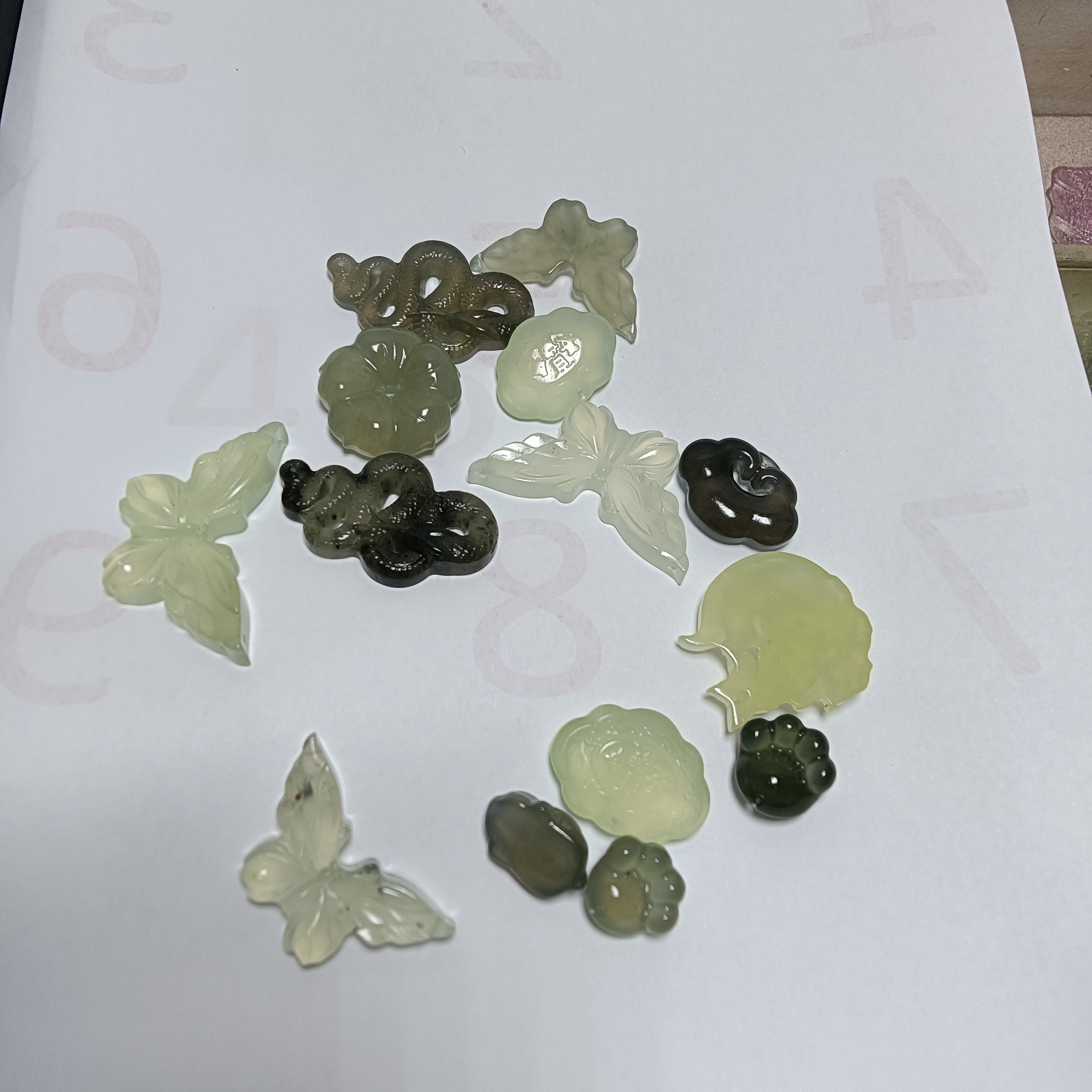 岫玉挂件，拍一单发两个，29.9米付米链接