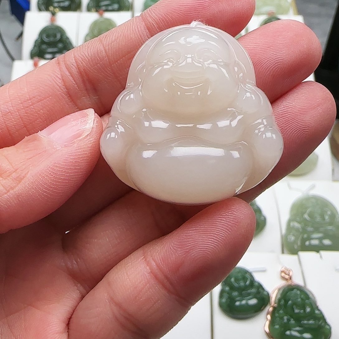 和田玉颈饰足金镶嵌35