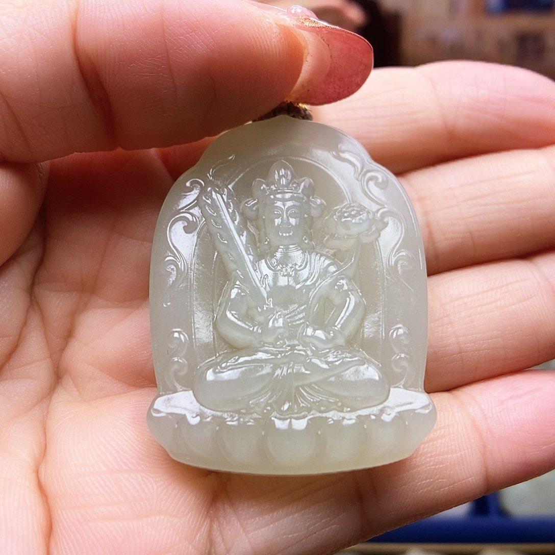 和田玉颈饰未镶嵌通****店