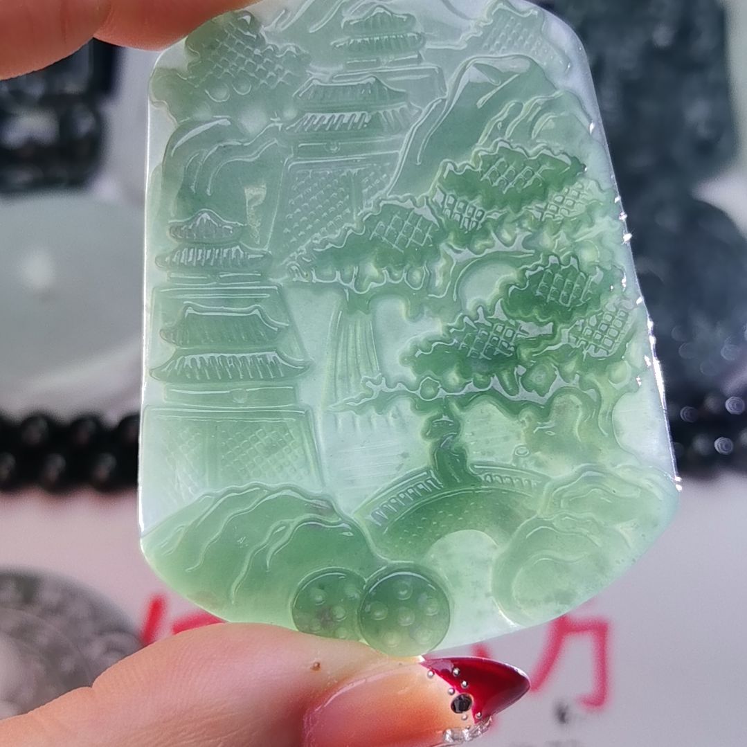 翡翠颈饰未镶嵌天然的A货翡翠多样性发货