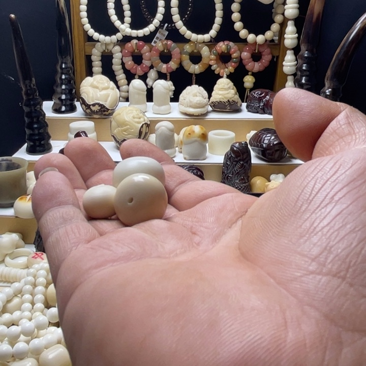 慢*慢象牙果雕刻面包圈三颗