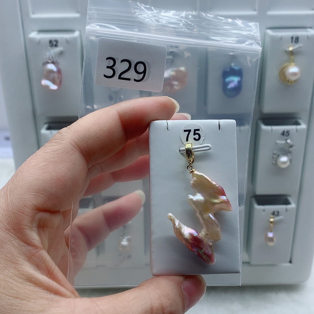 合金淡水珍珠吊坠(不含链)