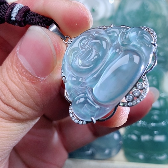 【闪购商品】翡翠颈饰银S925镶嵌天然翡翠