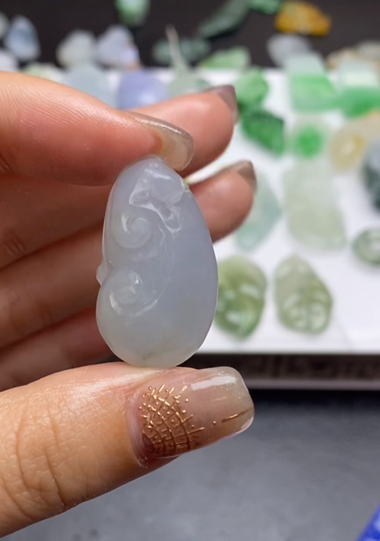 缅甸翡翠A货定制毛货多样性发一件~