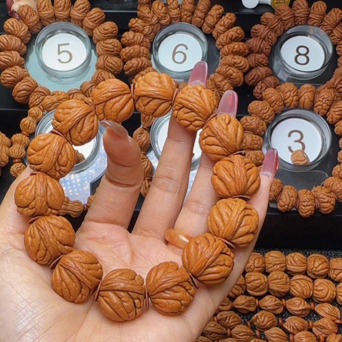 慢***等文玩核桃手串霸王龙手持