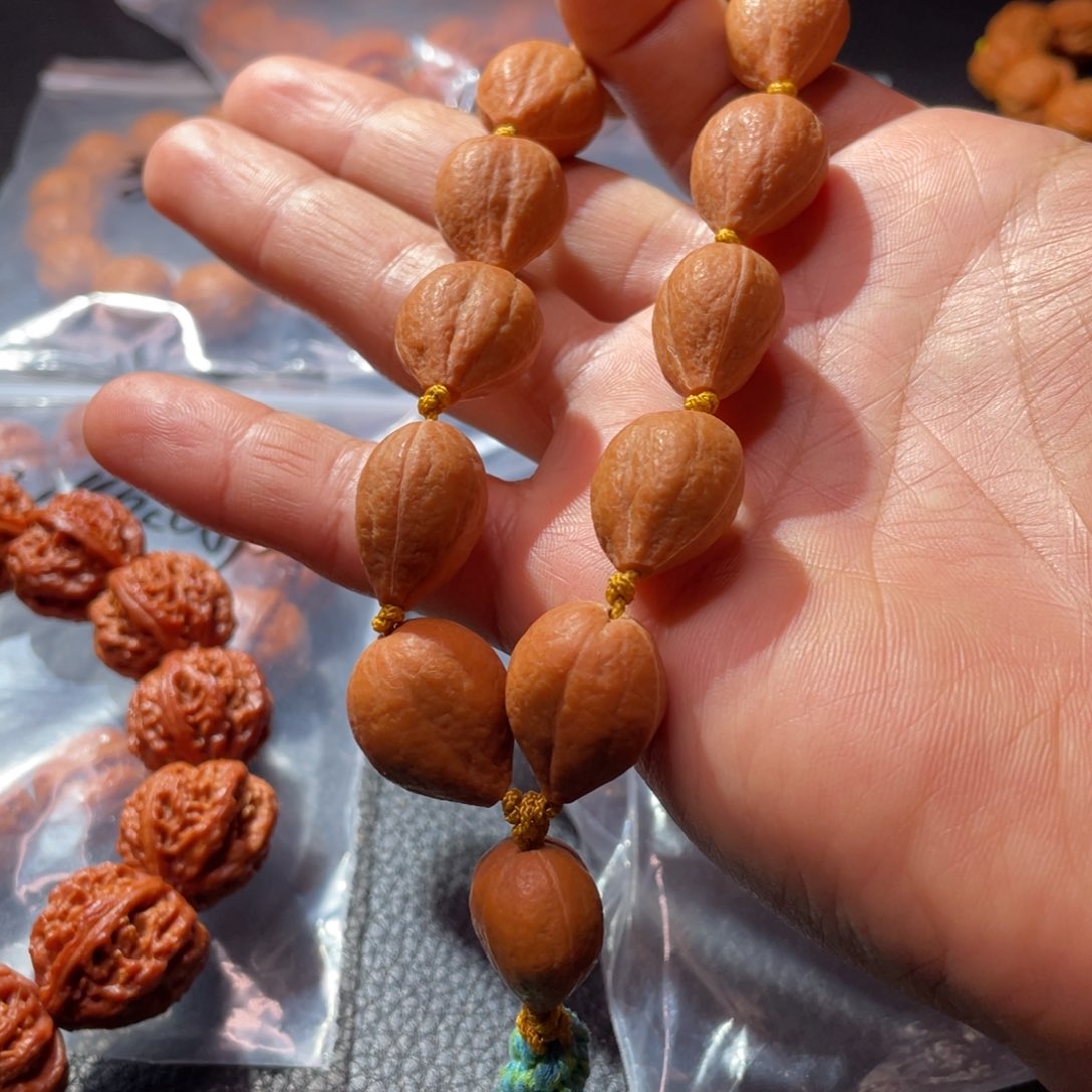 文玩核桃手串三***人福利