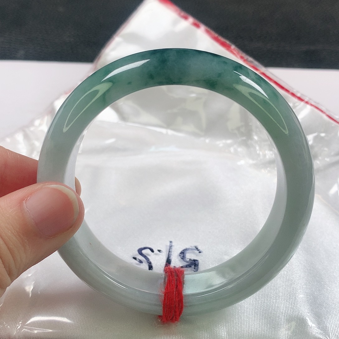 未镶嵌手镯翡翠411