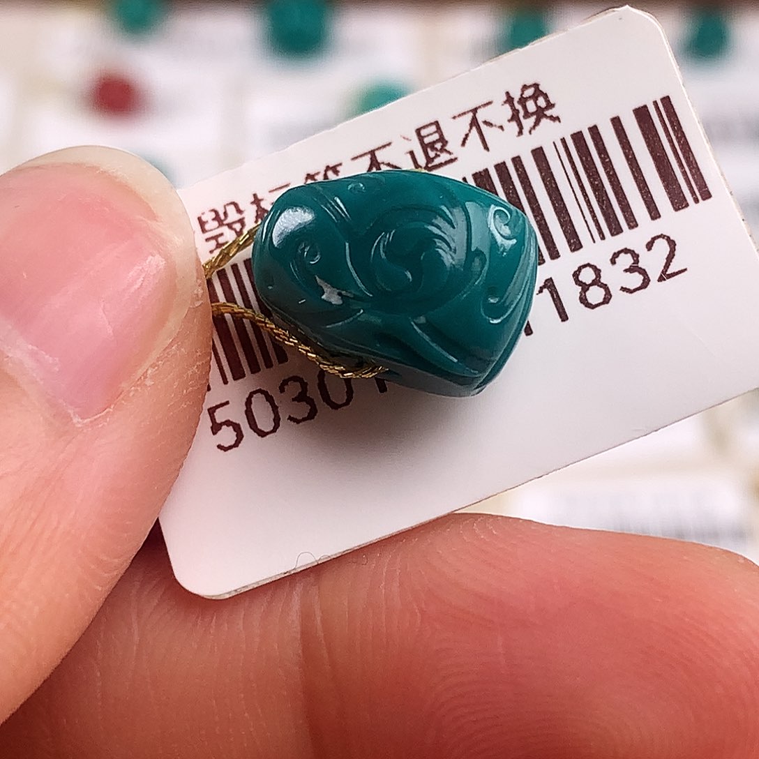 绿松石未镶嵌配饰如