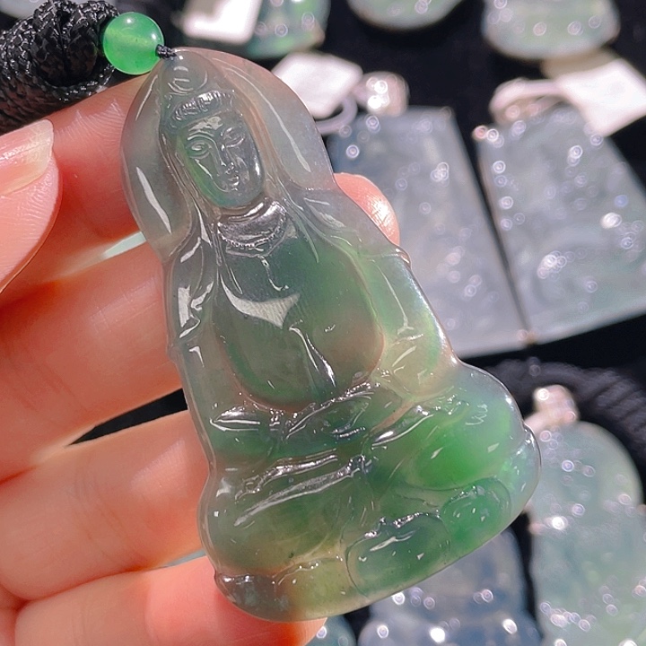 翡翠颈饰未镶嵌29，