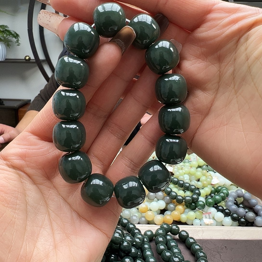 和田玉未镶嵌手链16且末