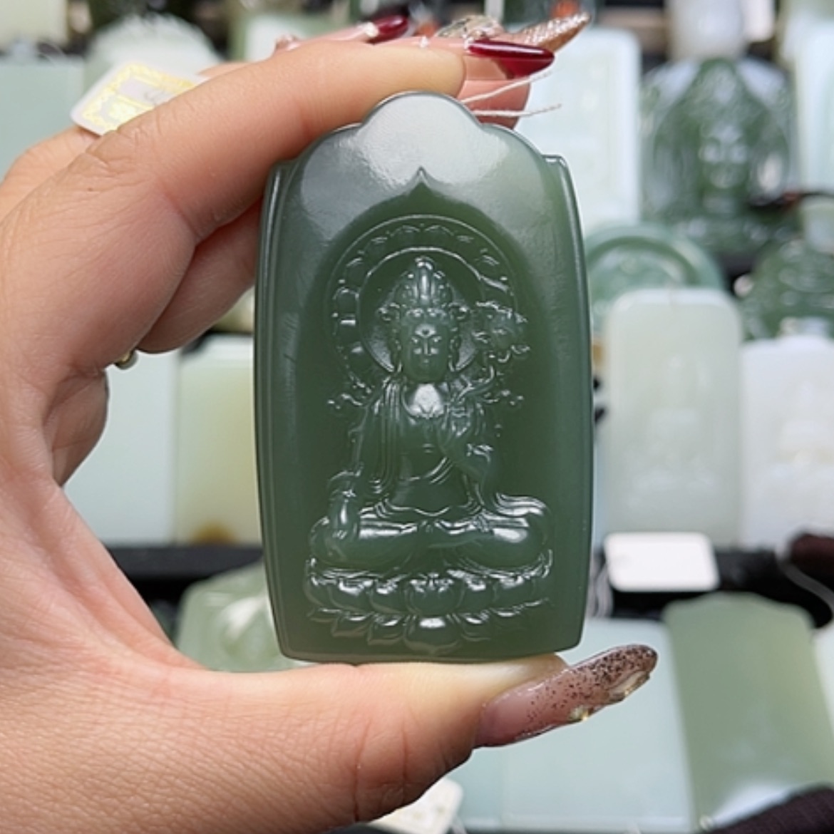 【闪购商品】和田玉颈饰未镶嵌用****己