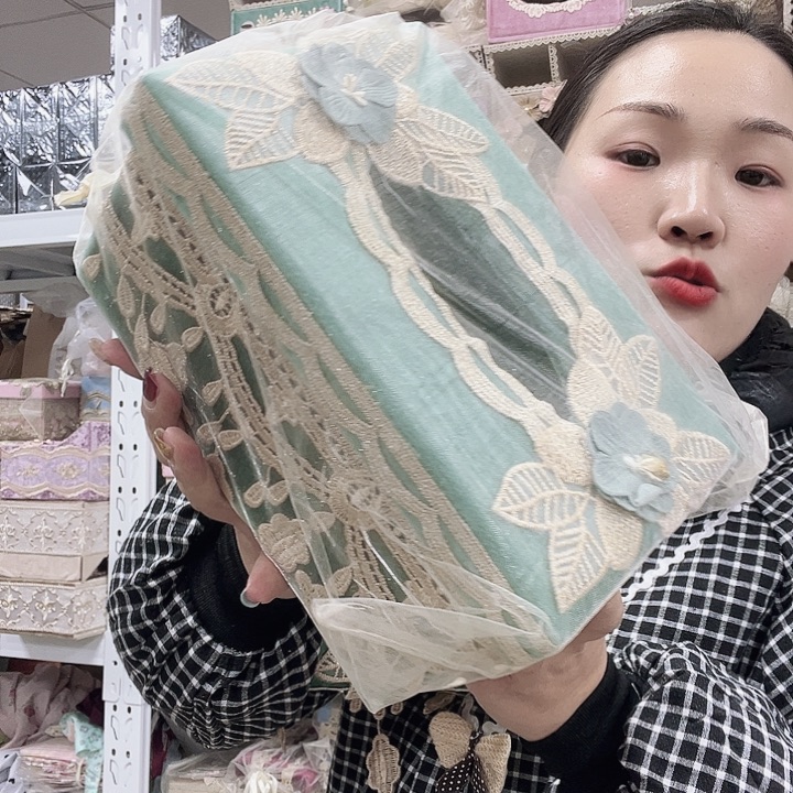 毛绒啦咯啦咯啦咯啦咯啦