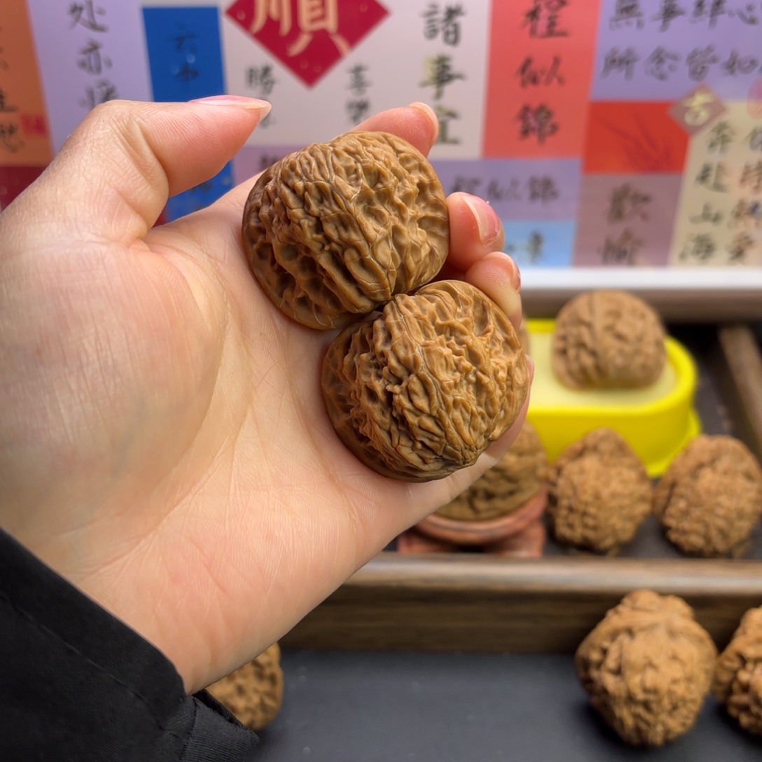 文玩核桃把件全品磨盘