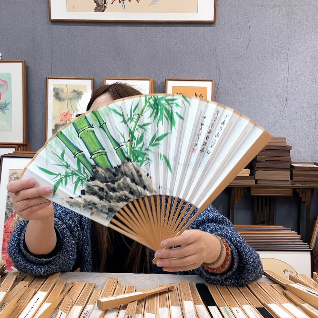 国画95寸玉竹-纯手绘-文玩扇骨（默认粘好）