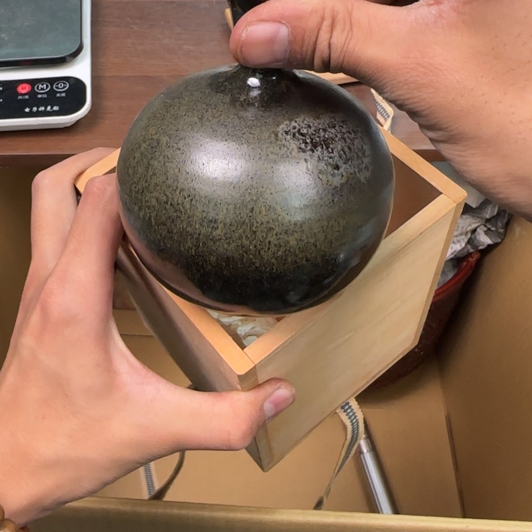 陶瓷孤品单件车里拍