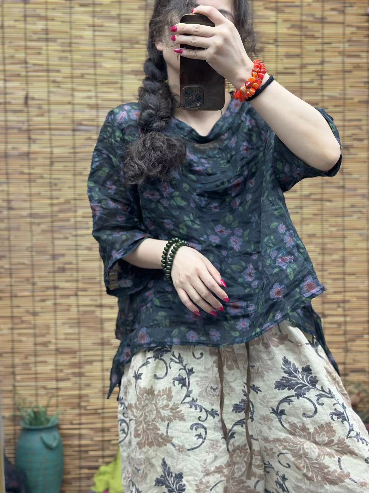 HY   黑底紫花苎麻上衣