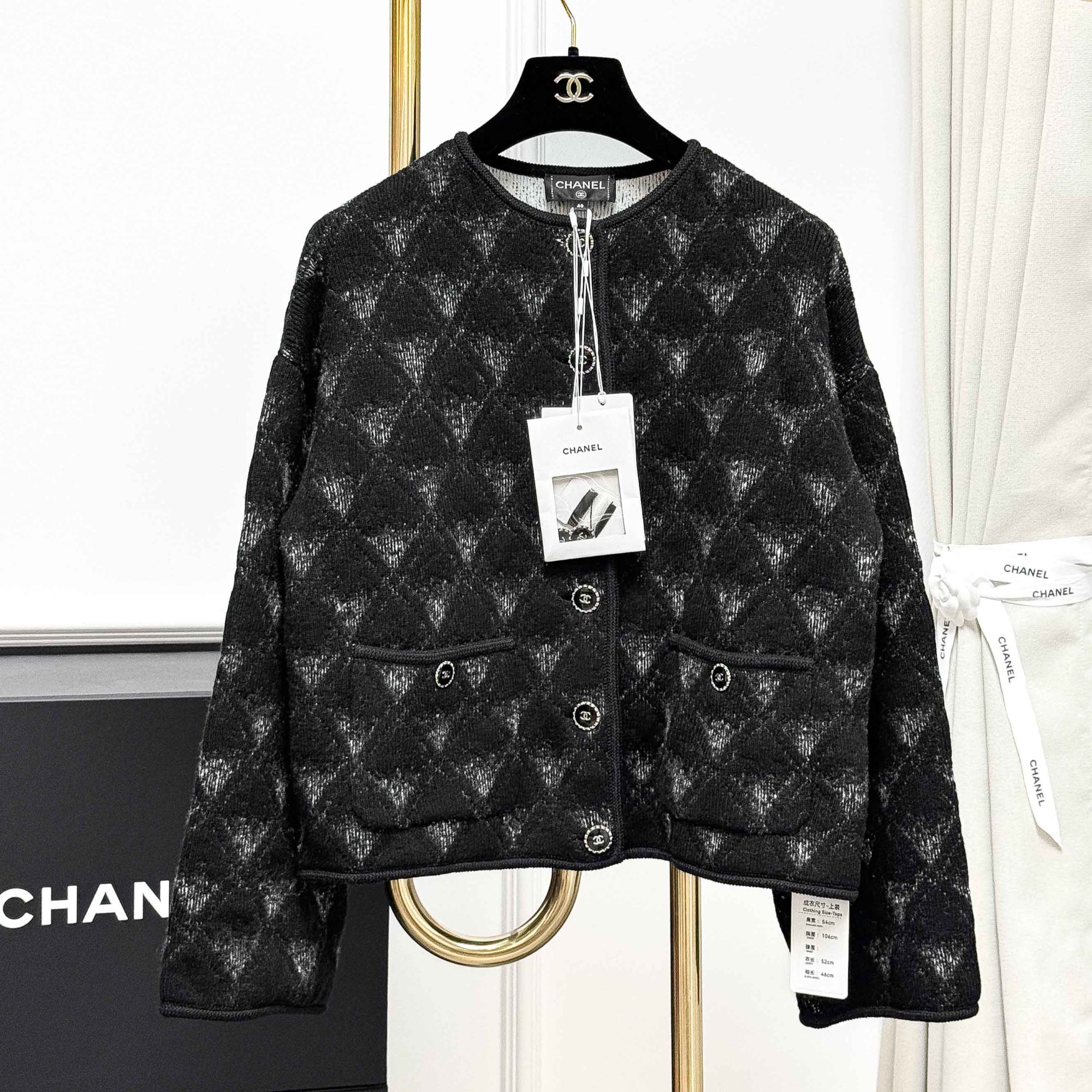 99新 Chanel/香奈儿 40码21B秋冬黑灰色雪花羊绒开衫外套