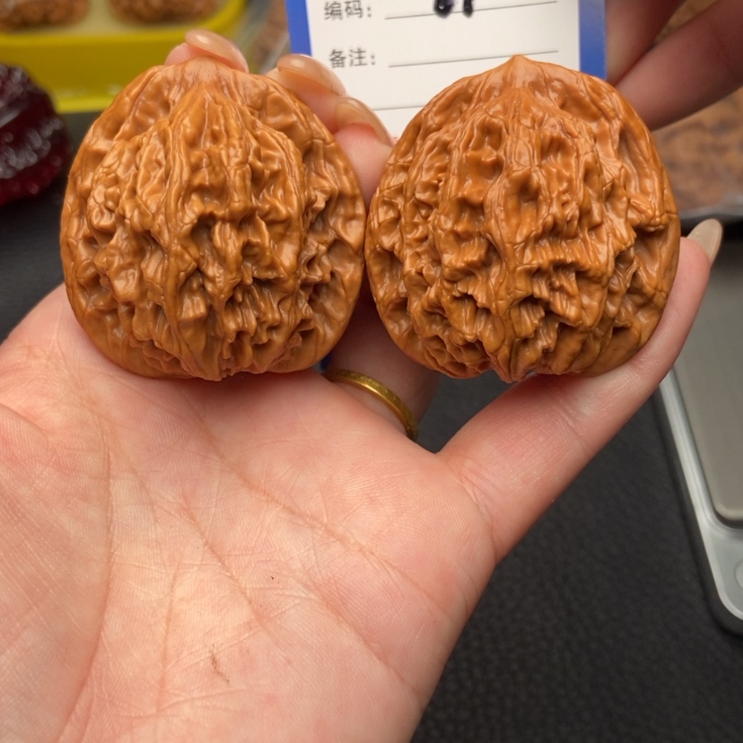 【闪购商品】文玩核桃吊坠43.8全品虎头61