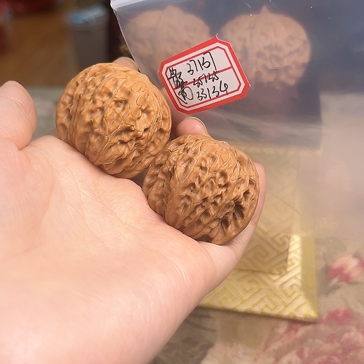 文玩核桃把件磨盘