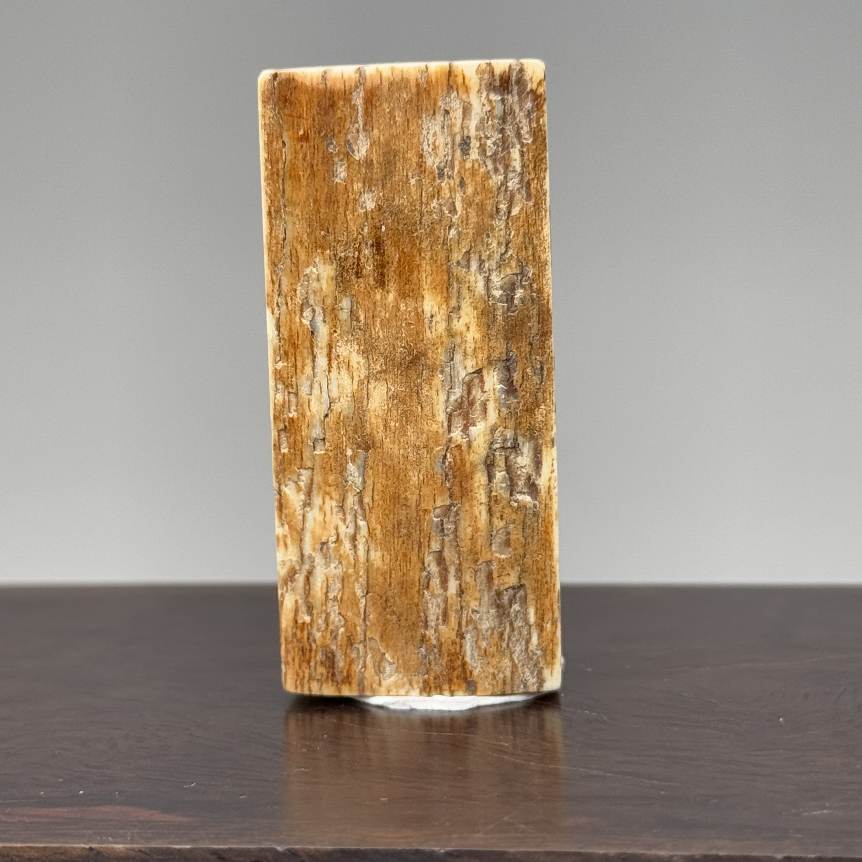 DEZHI/德志45*22*11mm21.4g无事牌吊坠天然猛犸牙K361